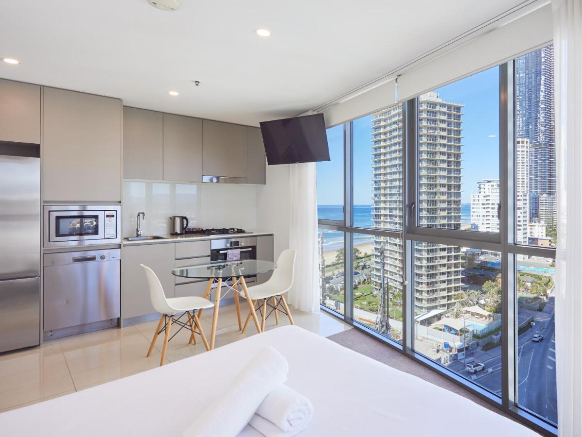 Serain Residences On Surfers Gold Coast Exterior photo
